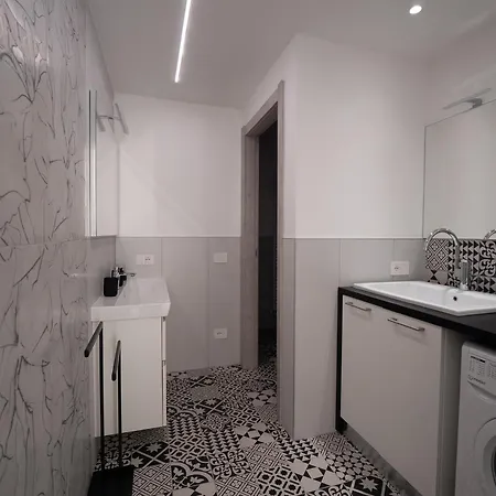 Apartment Ciclamino House *