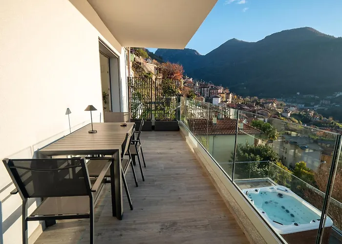 Ciclamino House * Bellano